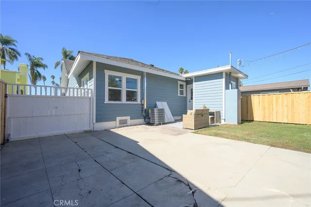 $924,900 | 4524 2nd Avenue, Los Angeles, CA 90043