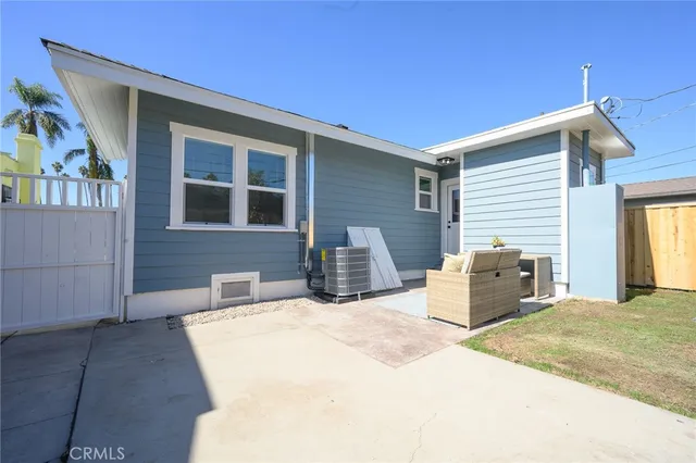 $924,900 | 4524 2nd Avenue, Los Angeles, CA 90043
