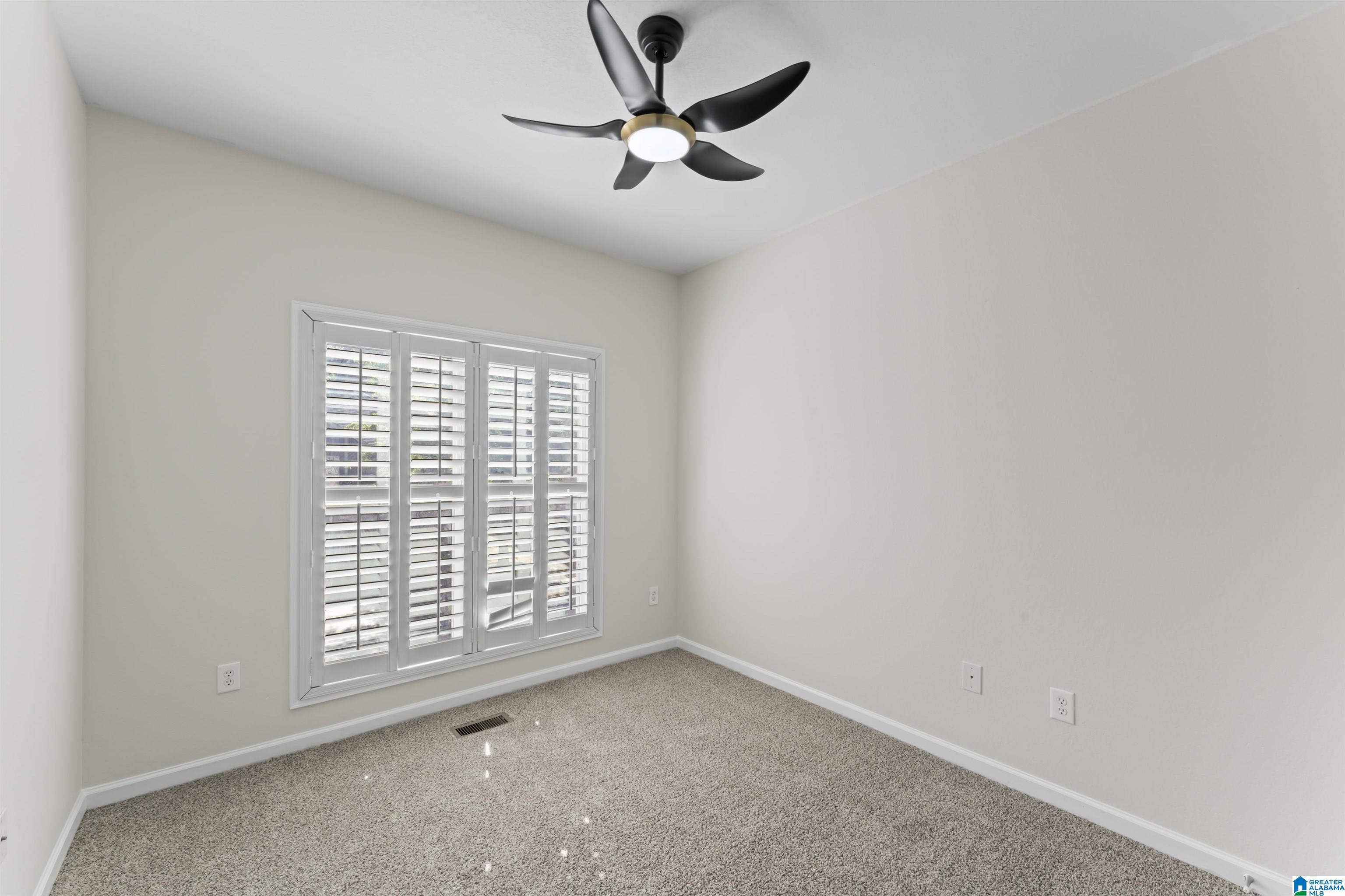 172 Cove Lane Pelham, AL 35124 - Photo 34 of 48