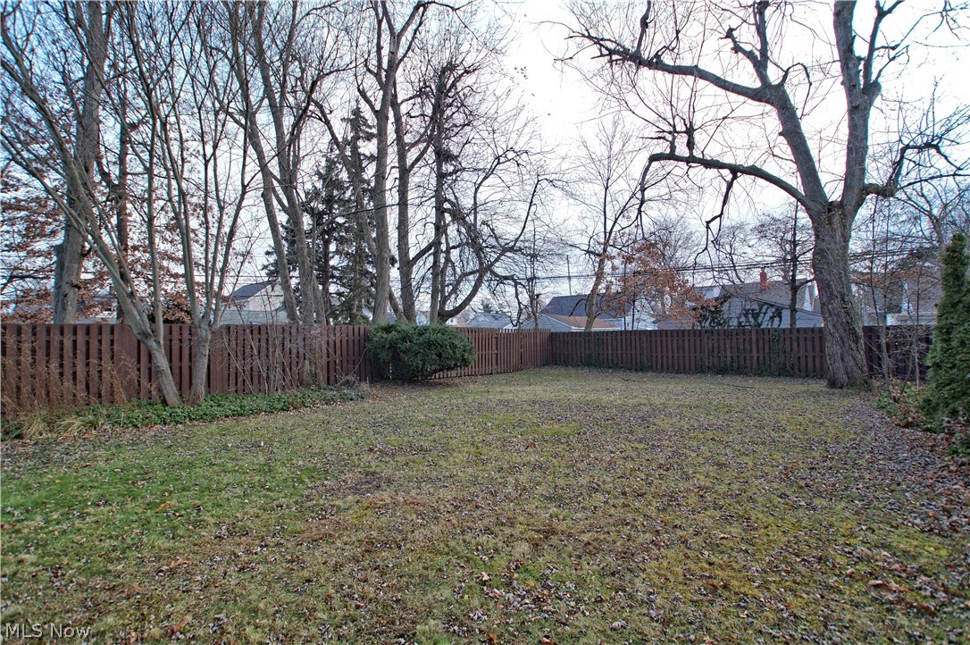 5720 Wellington Road Cleveland, OH 44124 - Photo 31 of 32