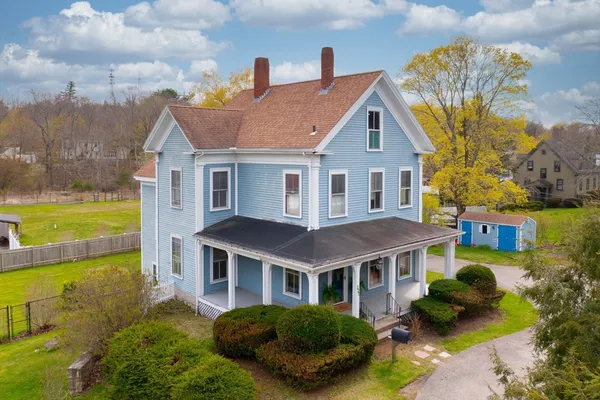 $995,000 | 327 East Street, Hingham, MA 02043