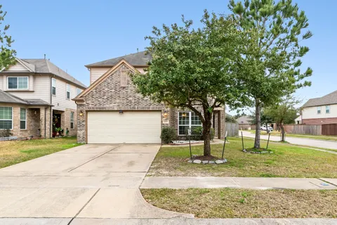 $2,450 | 18715 Windy Stone Drive, Houston, TX 77084