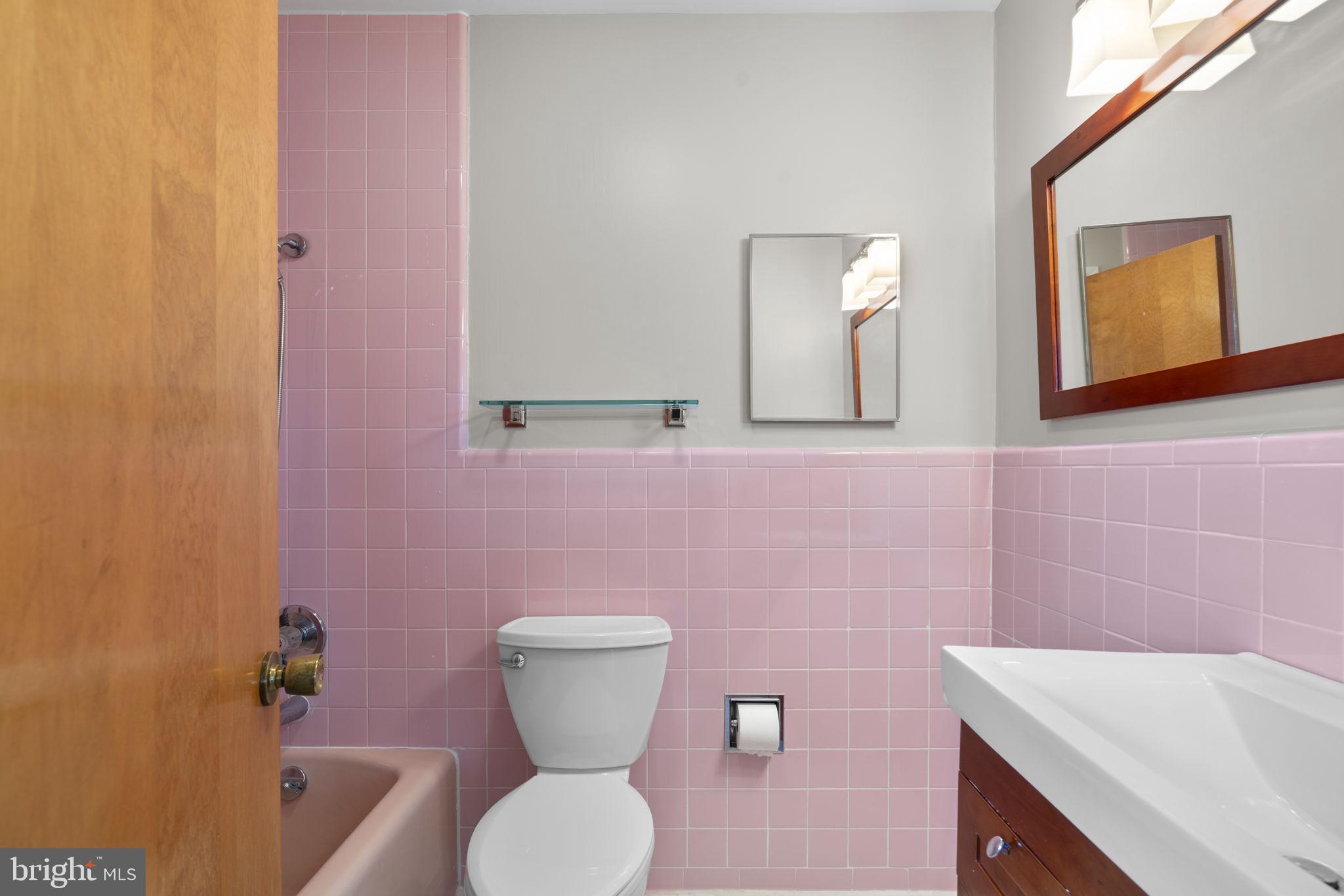 18015 Muncaster Road Rockville, MD 20855 - Photo 46 of 91