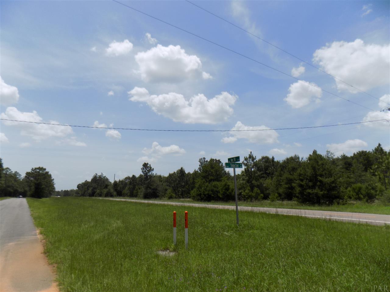 6811 Timber Crest Road Milton, FL 32583 - Photo 4 of 15 Gallery Image 4