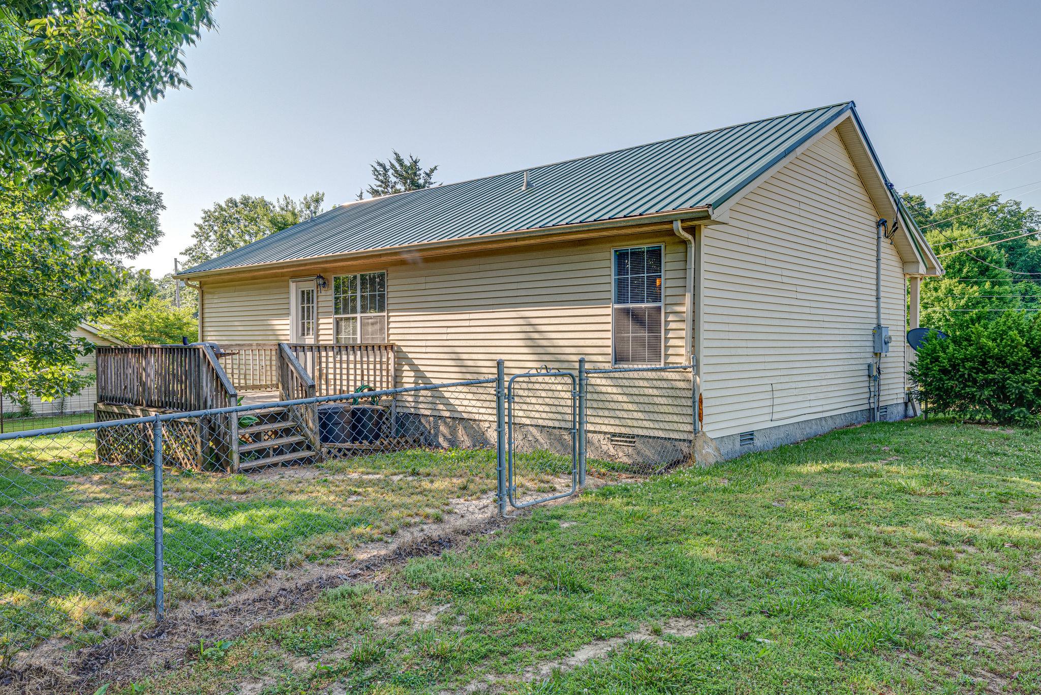 315 Preacher Road Charlotte, TN 37036 - Photo 25 of 26 Gallery Image 25