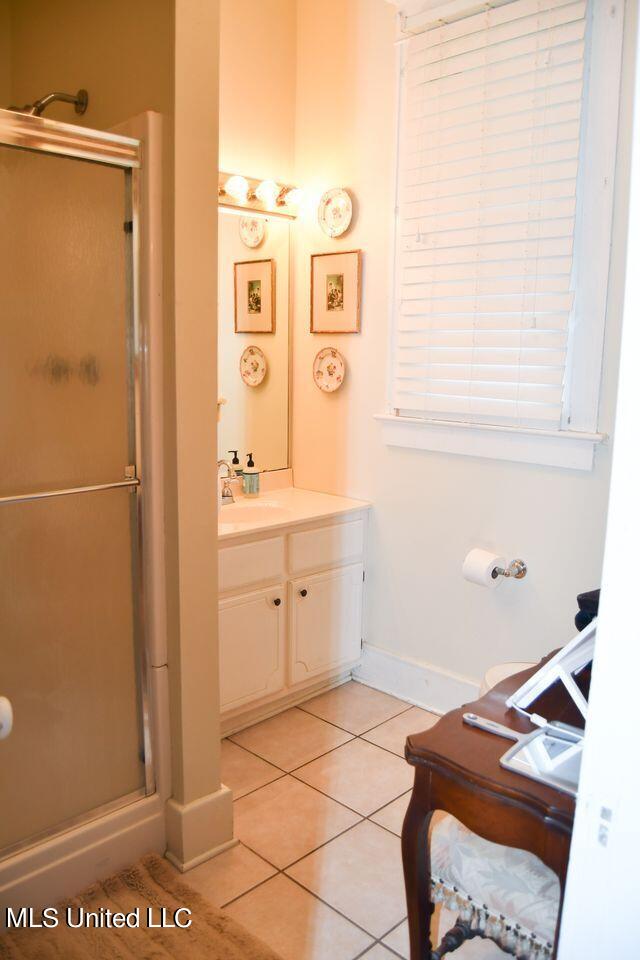 330 Maple Street Marks, MS 38646 - Photo 23 of 28 MASTER BATH