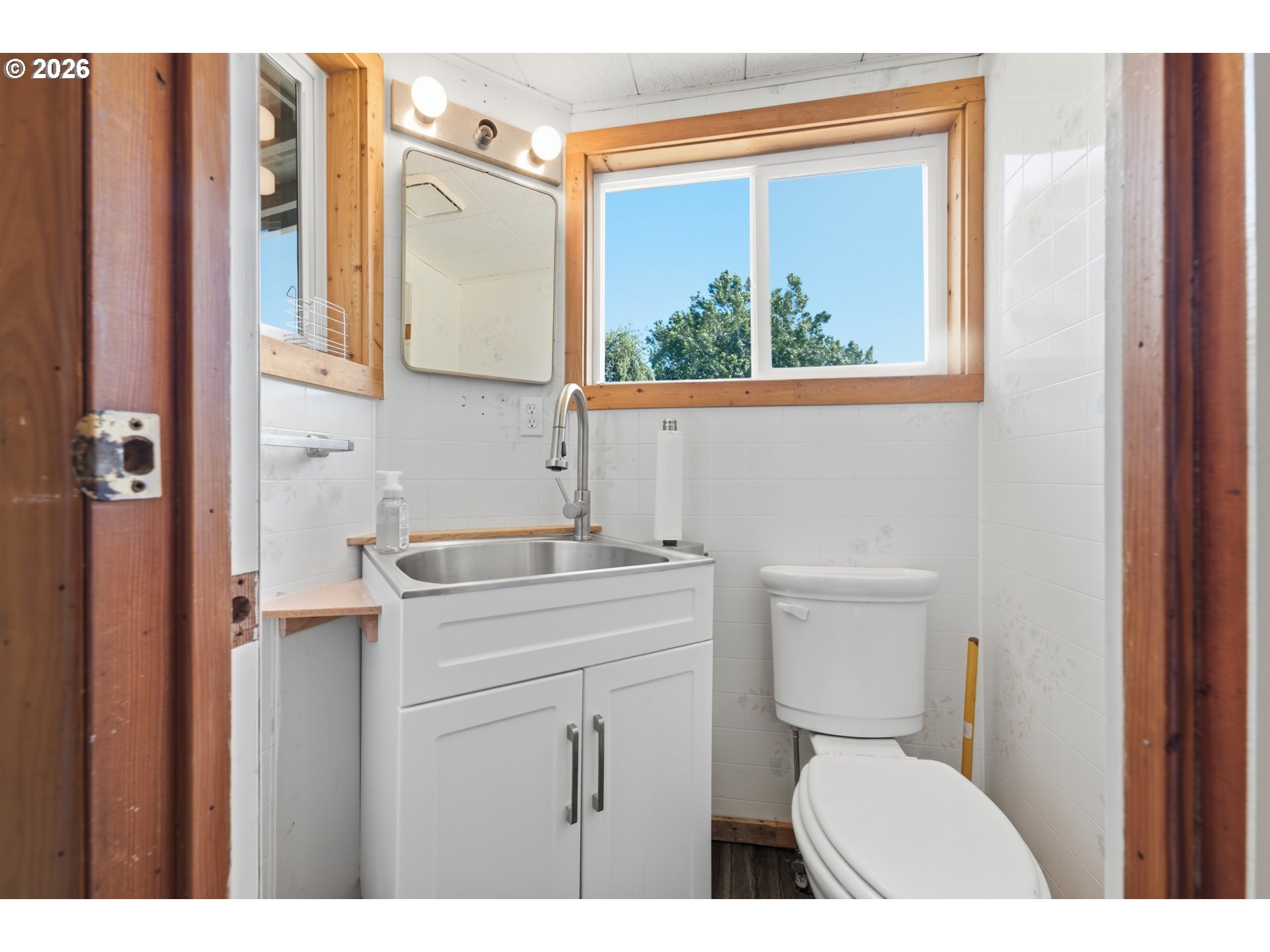1825 Roseburg Road Myrtle Point, OR 97458 - Photo 14 of 28