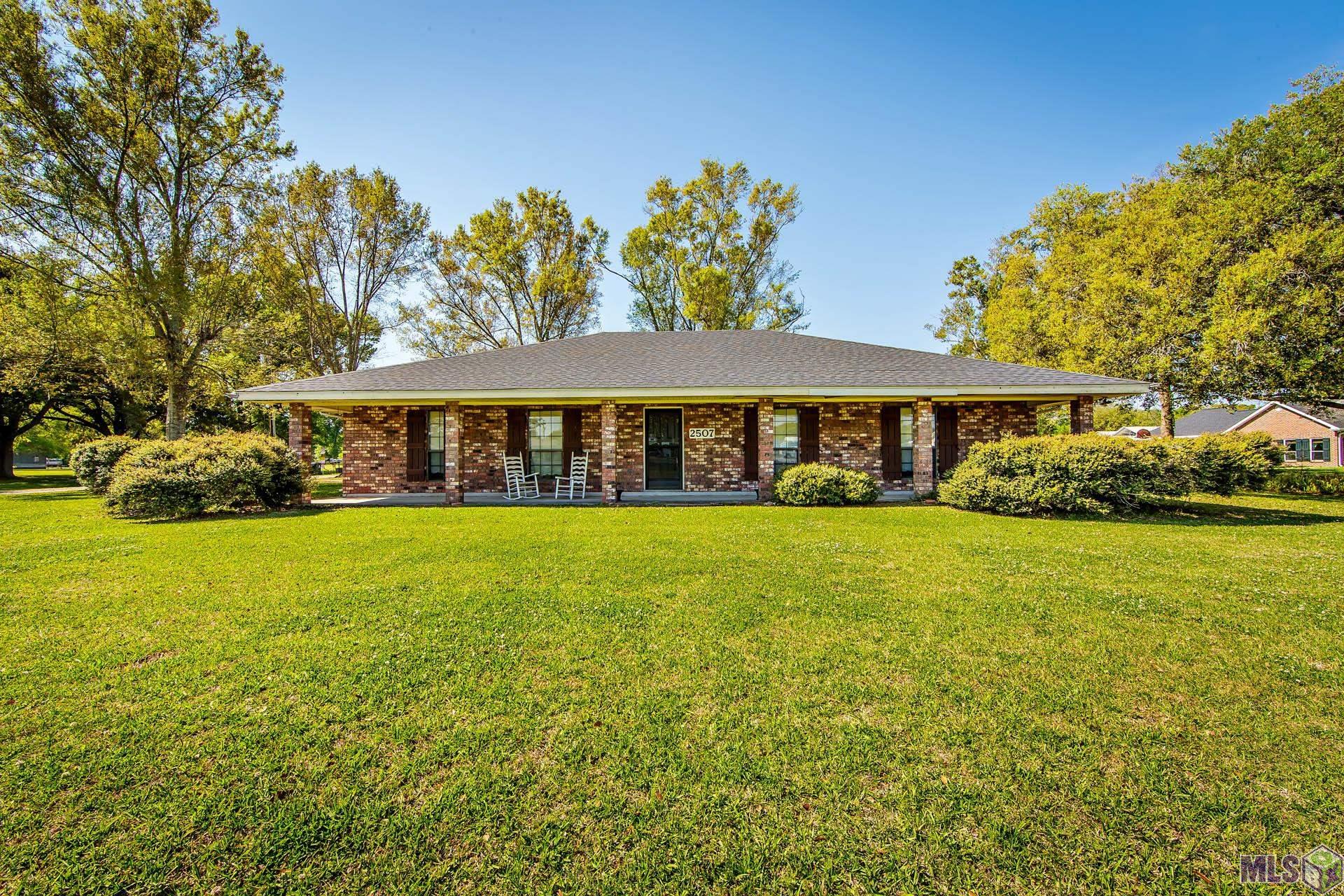 2507 Bayou Blue Road Houma, LA 70364 - Photo 1 of 17