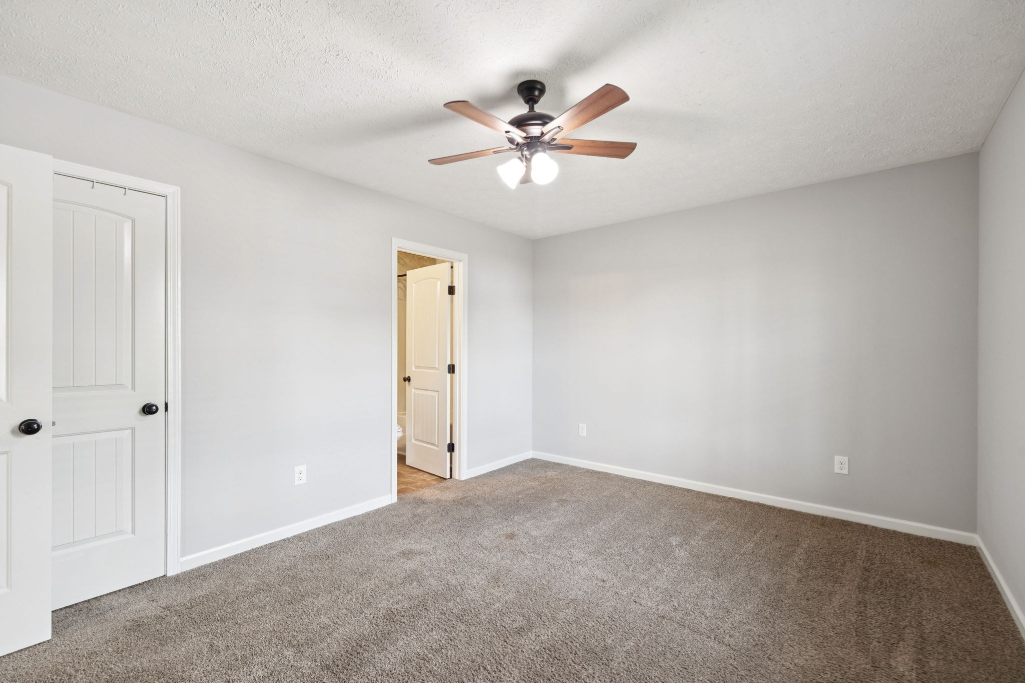 538 Indian Springs Circle Manchester, TN 37355 - Photo 21 of 59 a view of an empty room