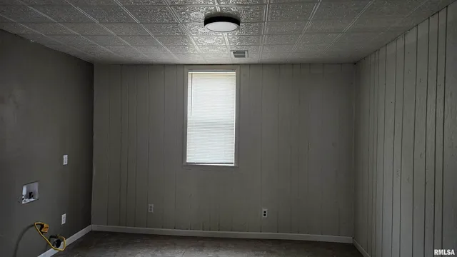 $95,000 | 428 North Main Street, Lewistown, IL 61542