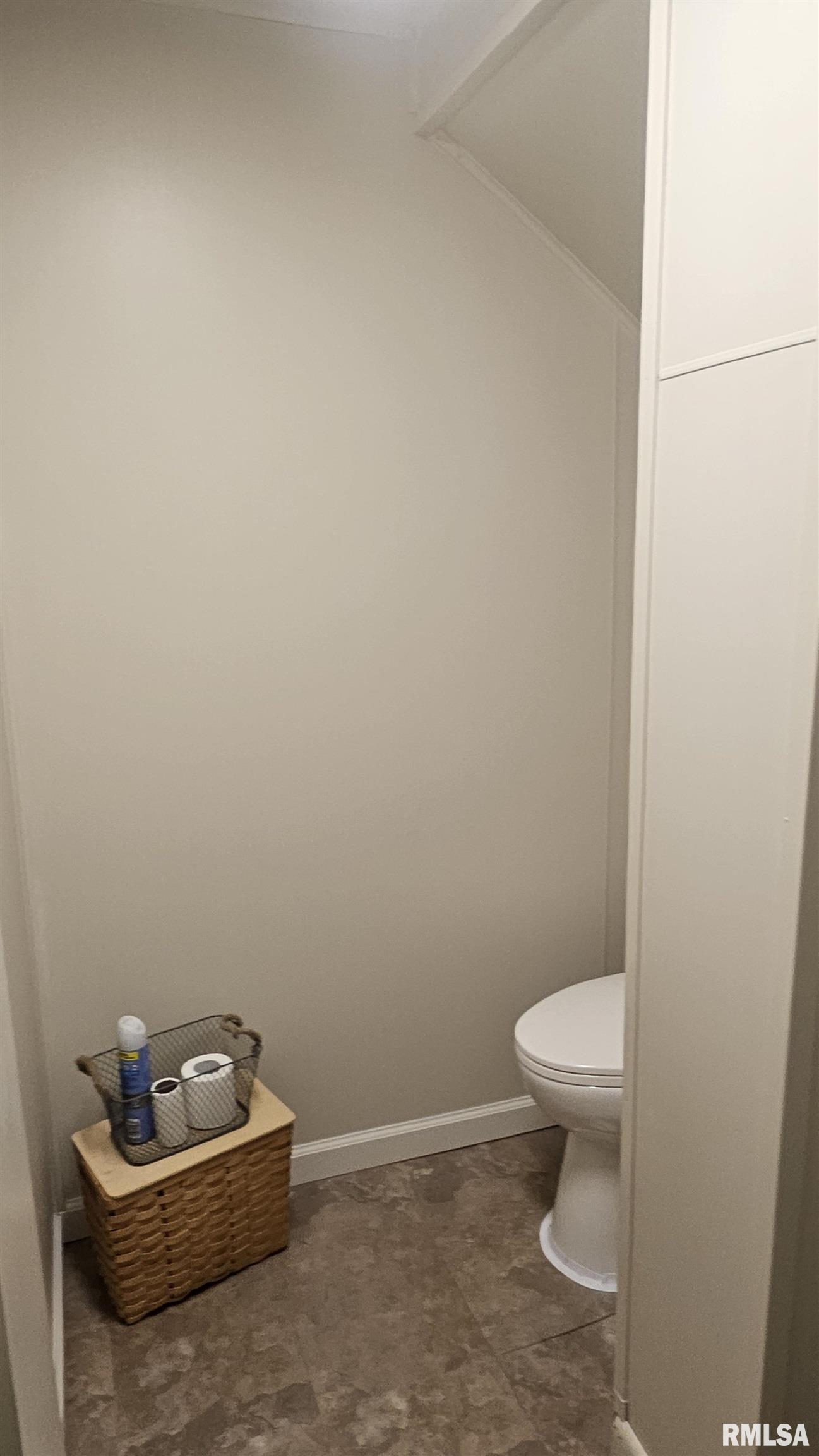 428 North Main Street Lewistown, IL 61542 - Photo 23 of 50