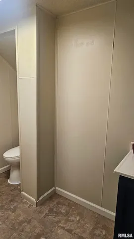 $95,000 | 428 North Main Street, Lewistown, IL 61542