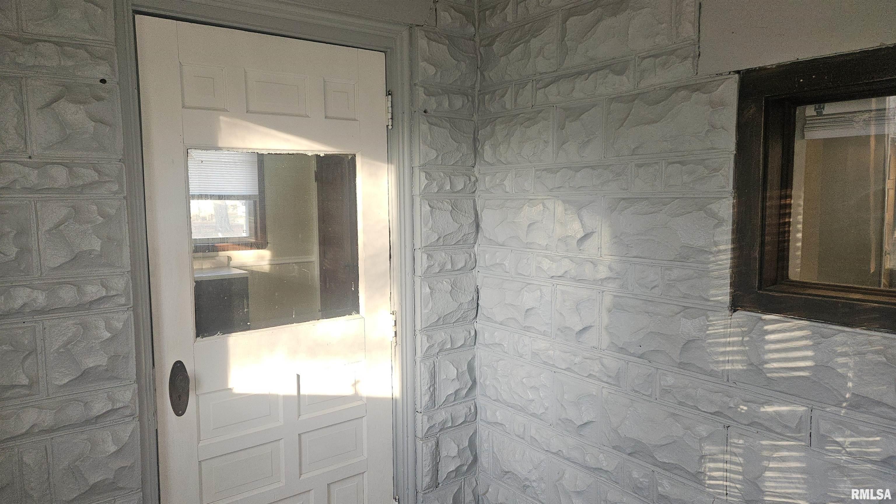 428 North Main Street Lewistown, IL 61542 - Photo 32 of 50