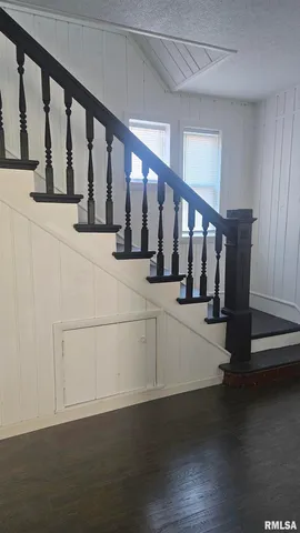 $95,000 | 428 North Main Street, Lewistown, IL 61542