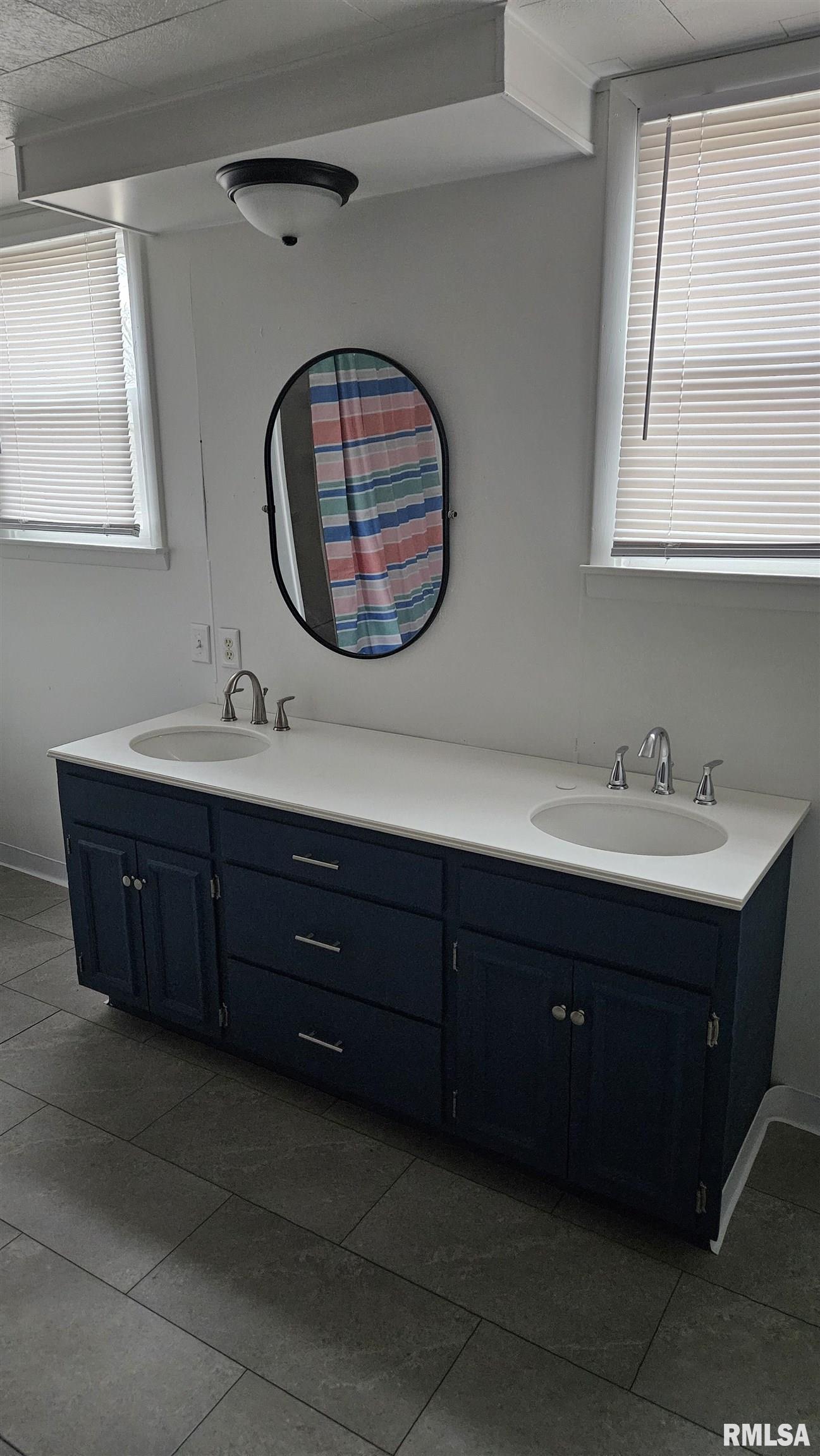 428 North Main Street Lewistown, IL 61542 - Photo 42 of 50