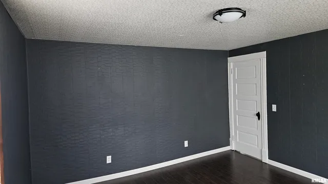 $95,000 | 428 North Main Street, Lewistown, IL 61542