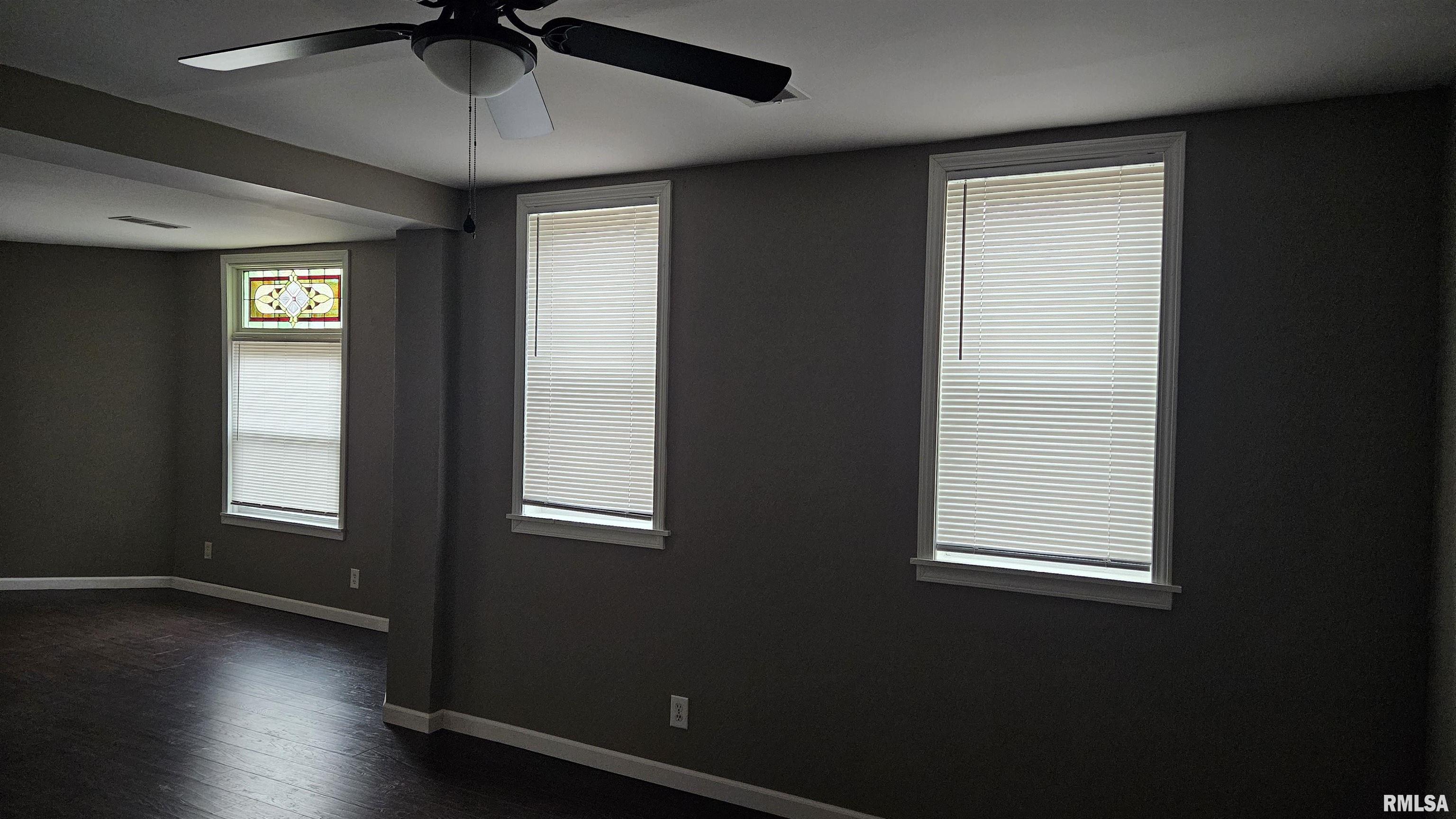 428 North Main Street Lewistown, IL 61542 - Photo 50 of 50