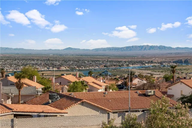 $195,000 | 2191 Bay Club Drive, Unit 204, Laughlin, NV 89029