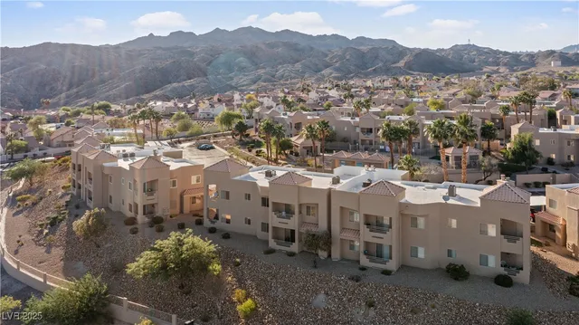 $195,000 | 2191 Bay Club Drive, Unit 204, Laughlin, NV 89029