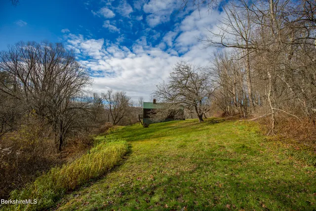 $399,000 | 668 North Main Street, Lanesborough, MA 01237