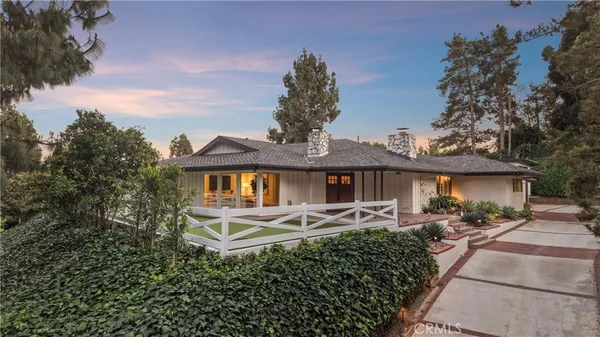 $2,499,999 | 510 Laguna Road, Fullerton, CA 92835
