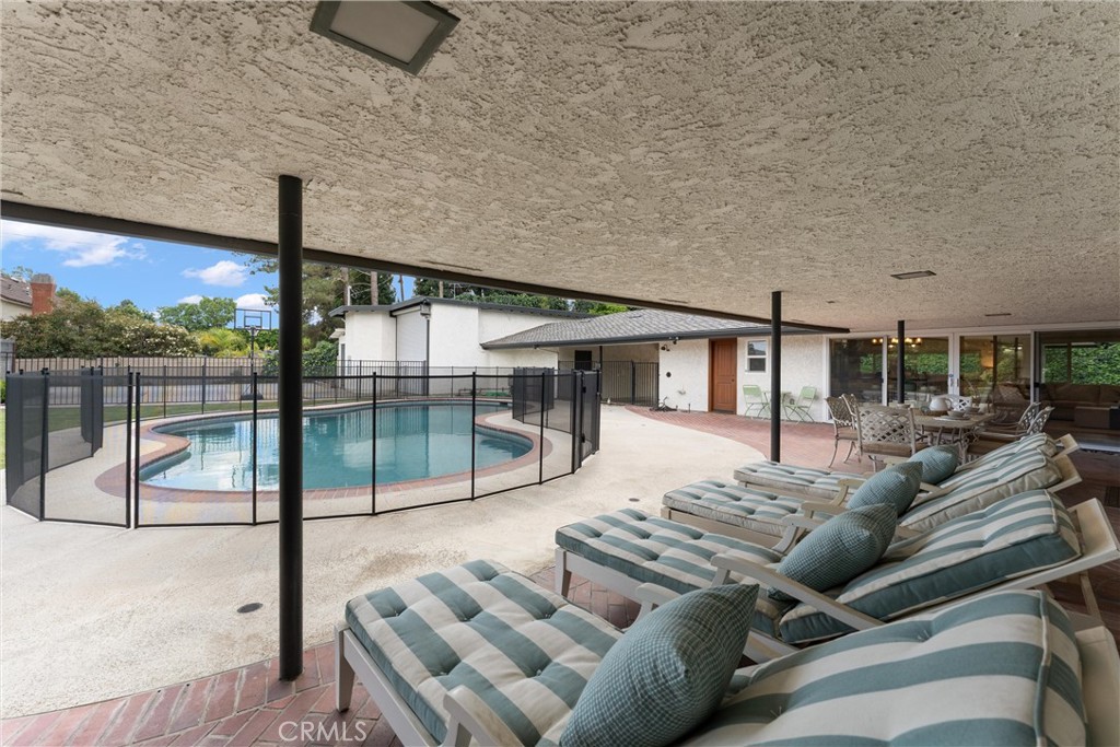 510 Laguna Road Fullerton, CA 92835 - Photo 31 of 48