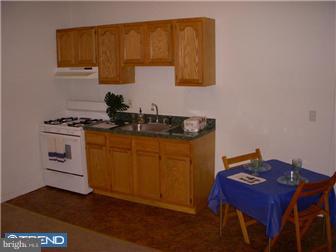 906 Marshall Road Sharon Hill, PA 19079 - Photo 5 of 12 Gallery Image 5