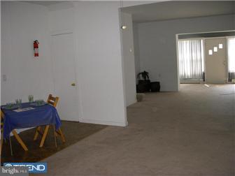 906 Marshall Road Sharon Hill, PA 19079 - Photo 7 of 12 Gallery Image 7