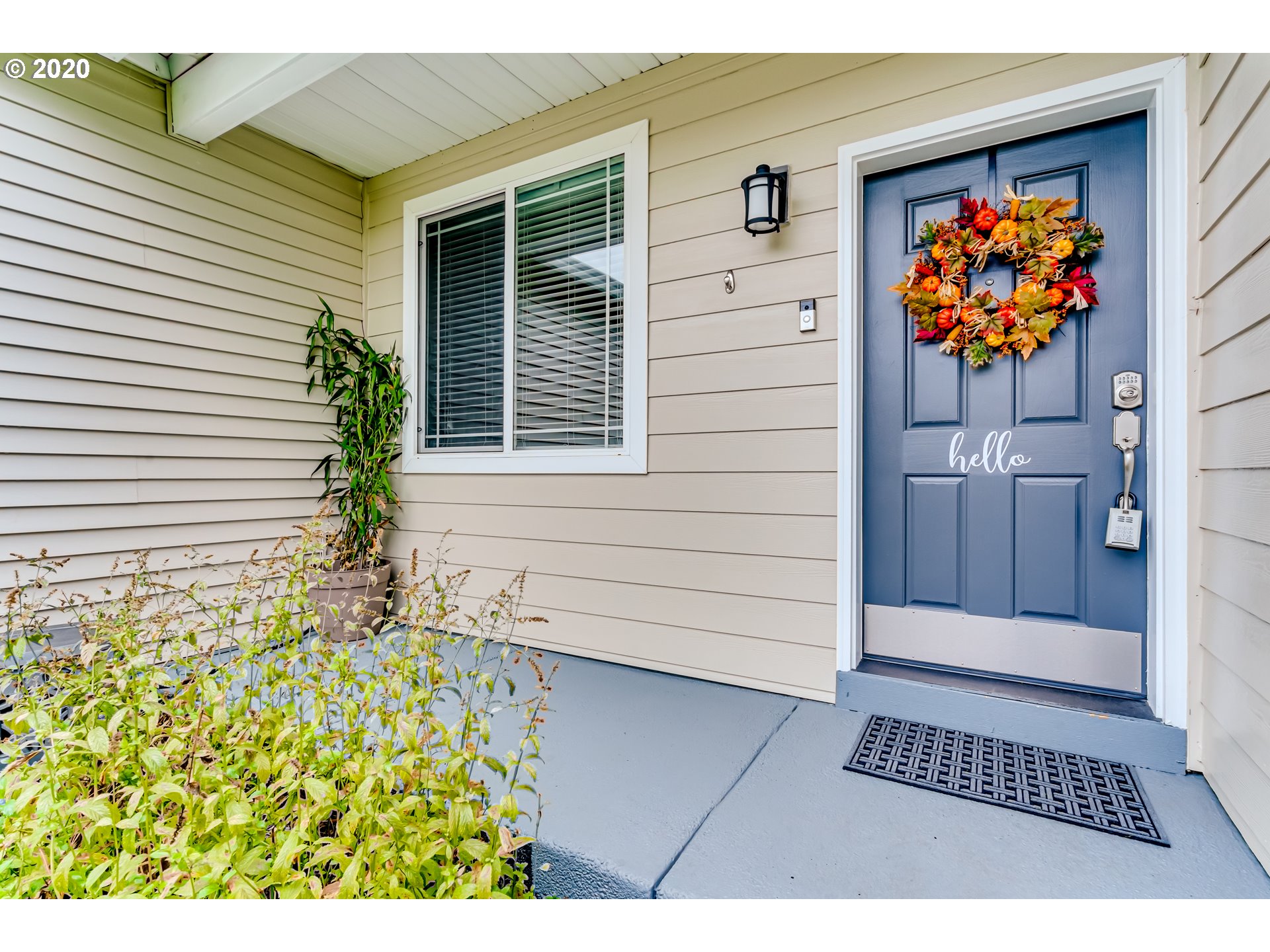 1528 Adelman Loop Eugene, OR 97402 - Photo 5 of 31 Gallery Image 5