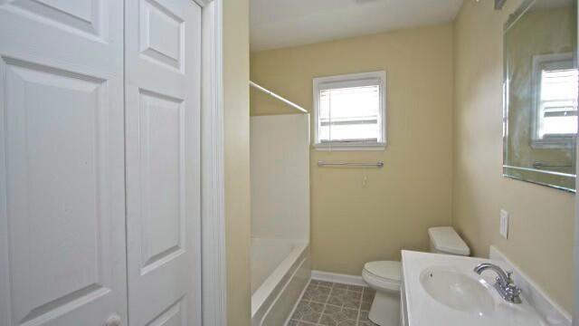 51 South Street, Unit B Charleston, SC 29403 - Photo 13 of 16 tempImagehCJerM