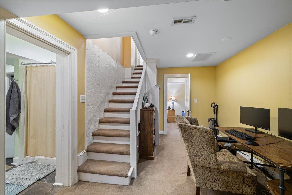 111 Cohee Road Blacksburg, VA 24060 - Photo 84 of 103 015-Interior-8