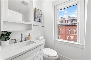 42 Bow Street, Unit 5 Somerville, MA 02143 - Photo 31 of 34