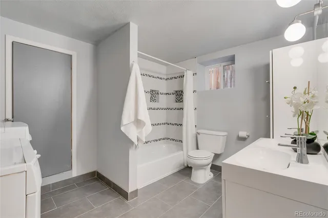 $1,048,000 | 3315 North Gaylord Street, Denver, CO 80205