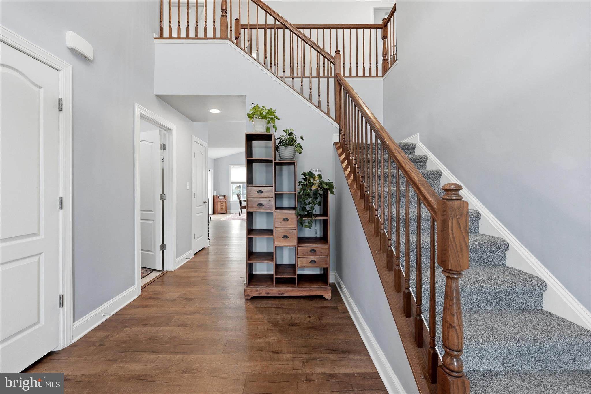 108 Reedville Court Stephens City, VA 22655 - Photo 4 of 82 Foyer
