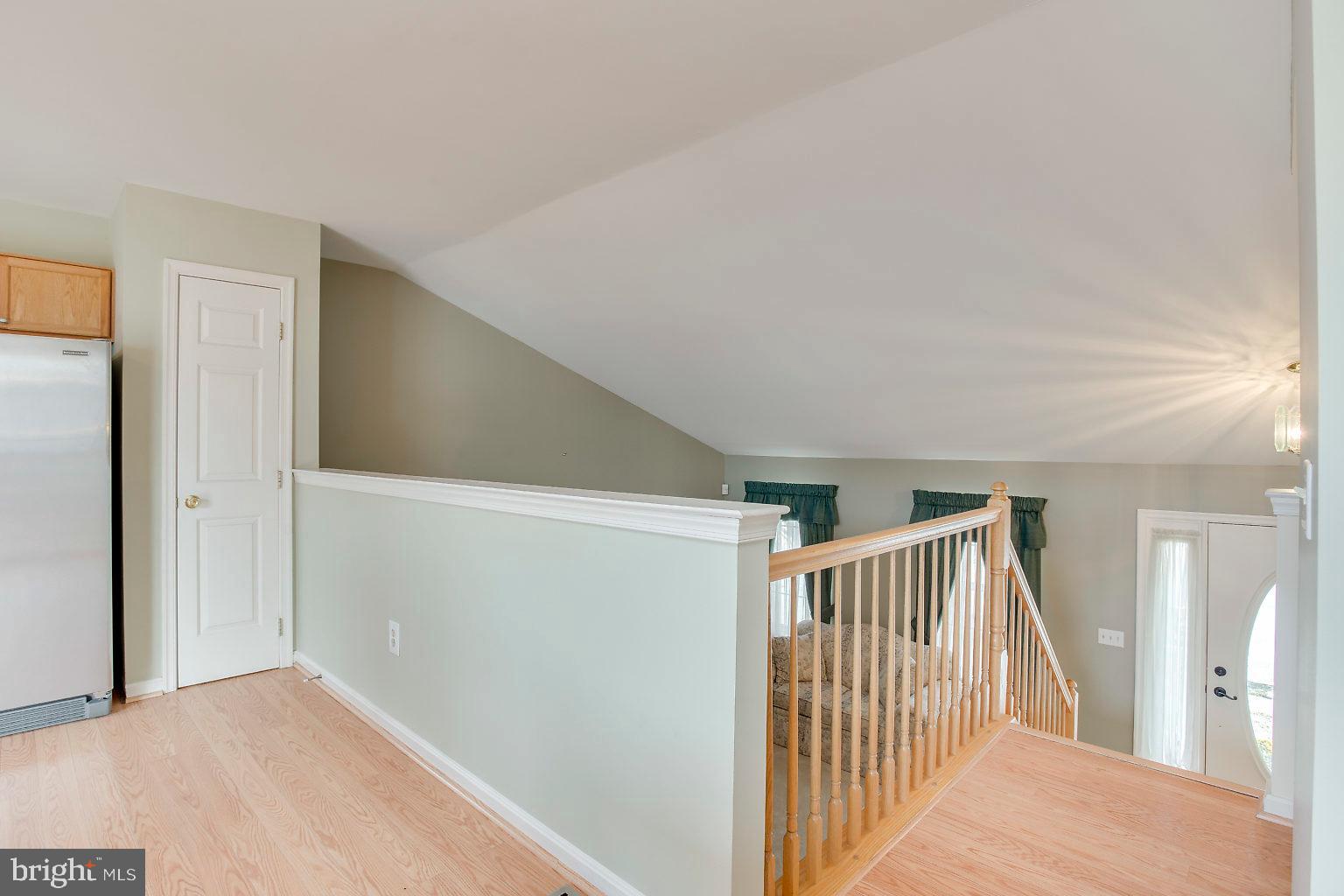 4502 Sandwood Road Baltimore, MD 21219 - Photo 14 of 39 high ceilings