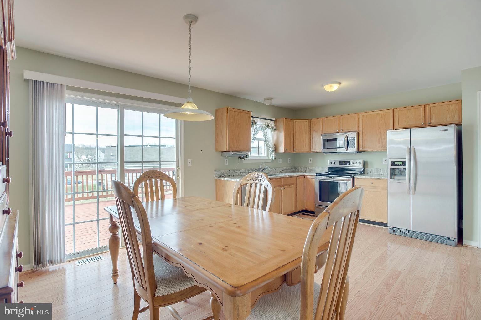 4502 Sandwood Road Baltimore, MD 21219 - Photo 15 of 39 kitchen/dining