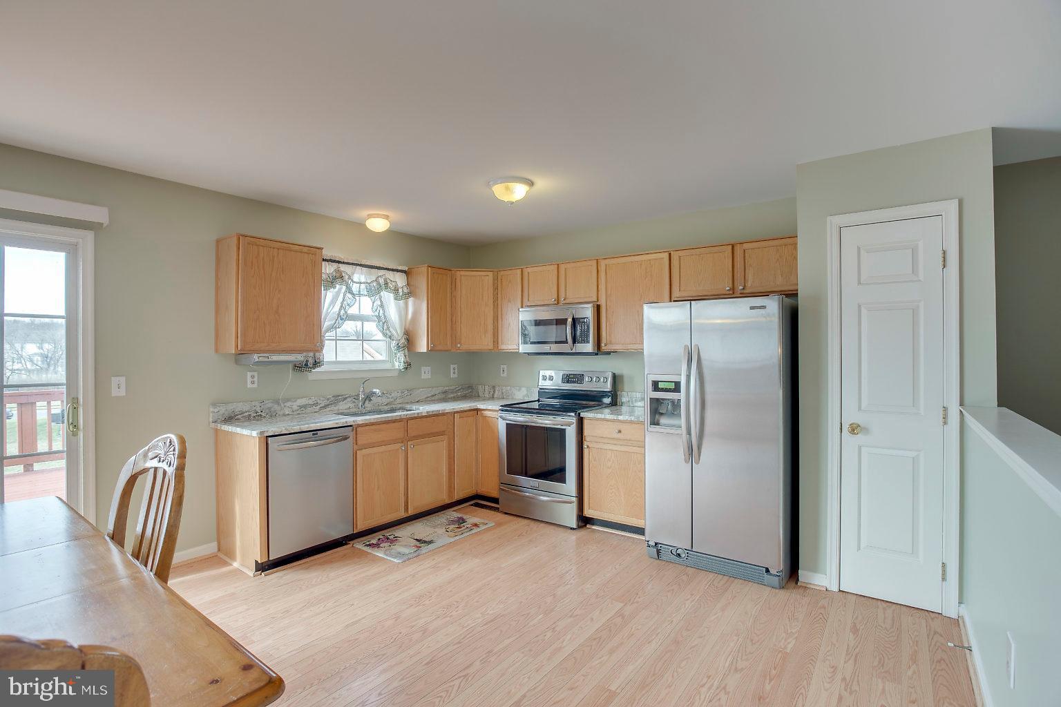 4502 Sandwood Road Baltimore, MD 21219 - Photo 17 of 39 kitchen