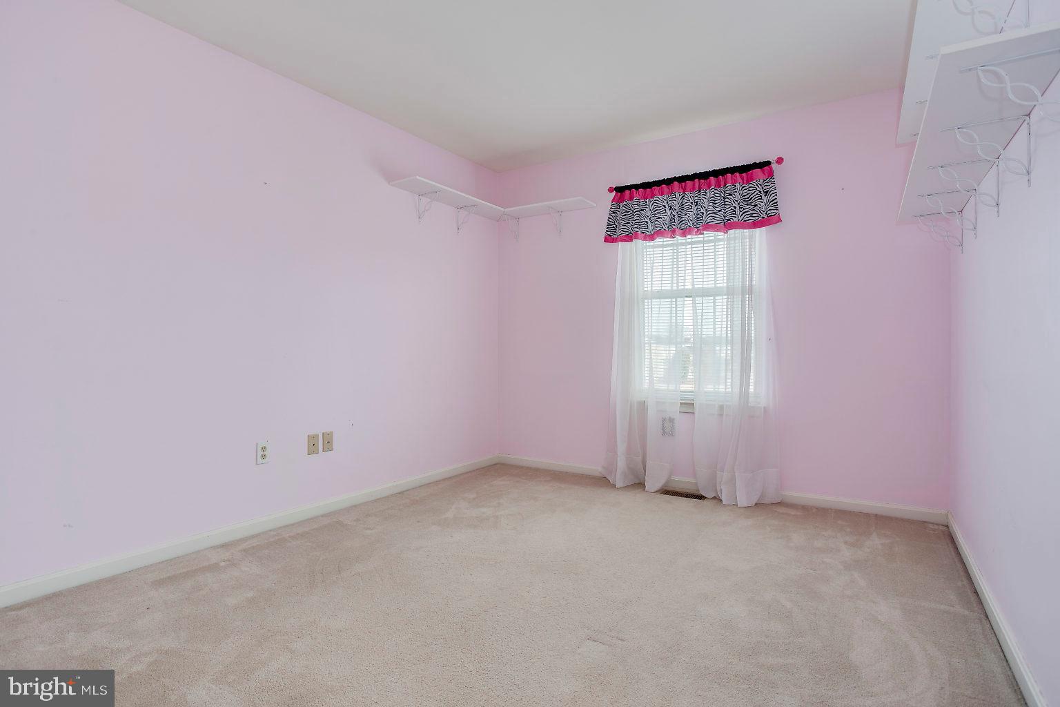 4502 Sandwood Road Baltimore, MD 21219 - Photo 27 of 39 Bedroom 2 on upper level