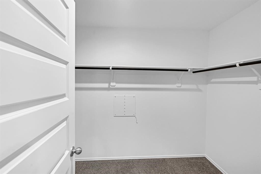 31006 Brightwell Bend Fulshear, TX 77441 - Photo 17 of 47 a view of small space