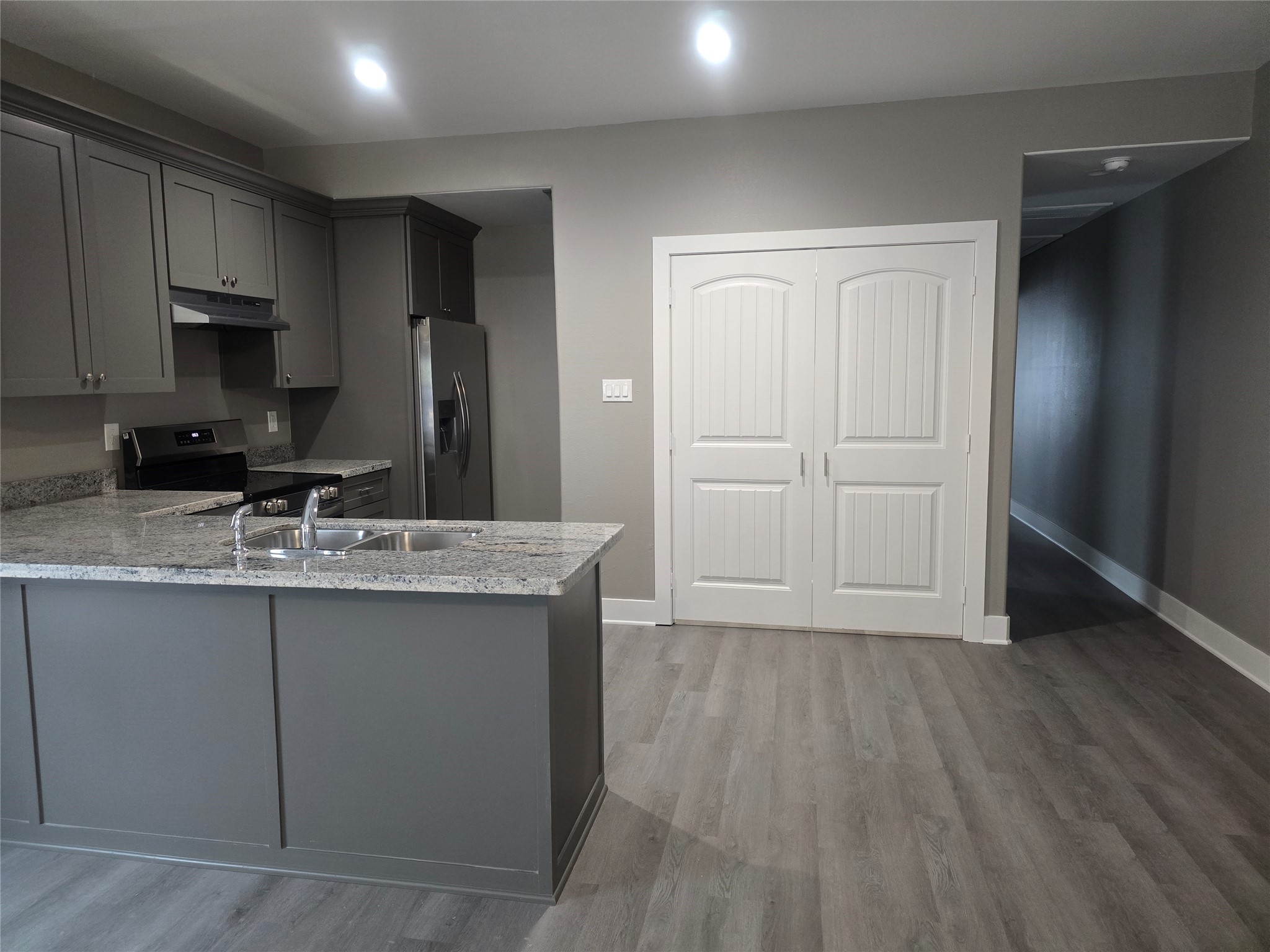 3514 Hunnicutt Street, Unit B Dayton, TX 77535 - Photo 3 of 15