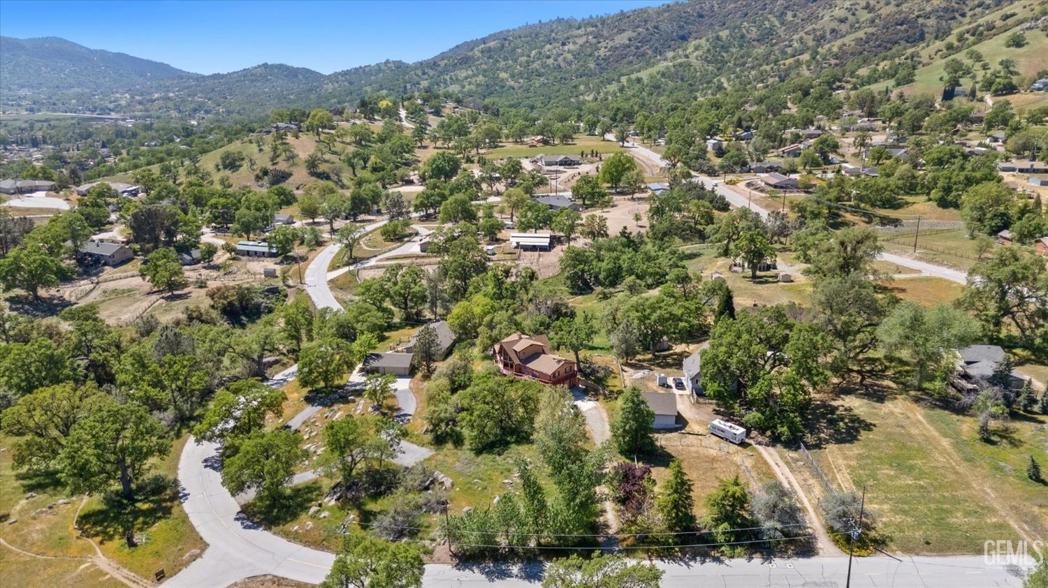 Undisclosed Address Tehachapi, CA 93561 - Photo 14 of 16 a view of a city with mountain