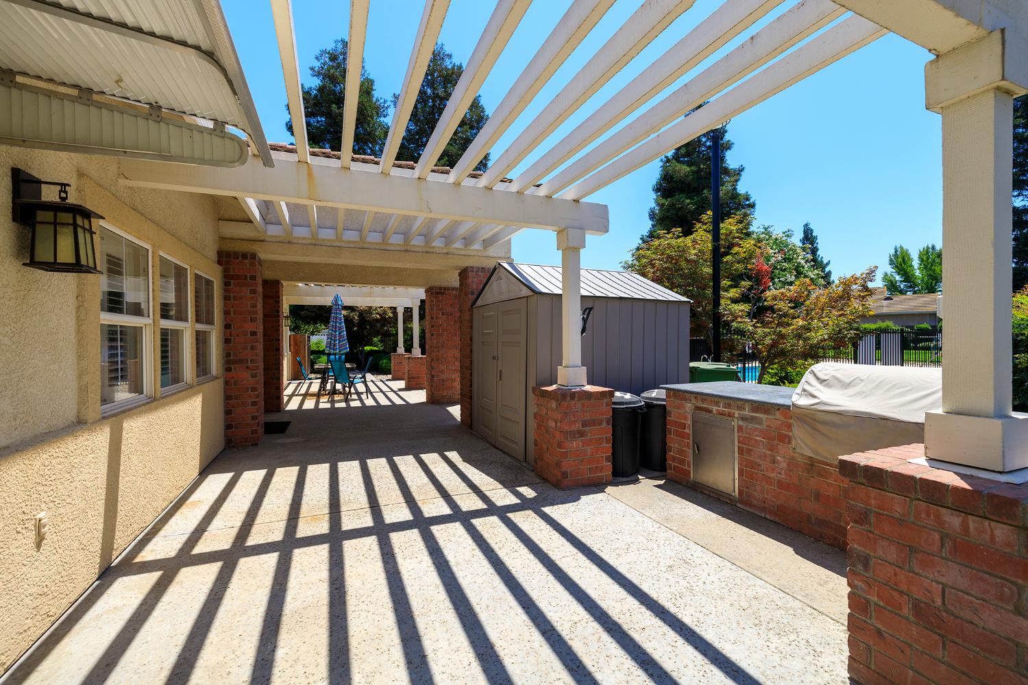 2123 Spring Blossom Lane Turlock, CA 95382 - Photo 43 of 44 a view of balcony with a patio