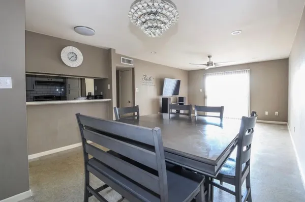 $950 | 8529 Hearth Drive, Unit 25, Houston, TX 77054