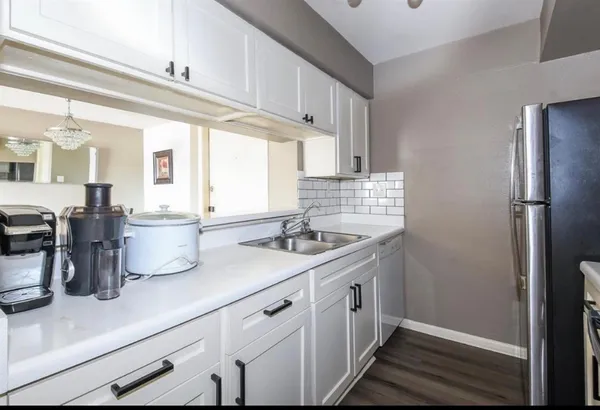 $950 | 8529 Hearth Drive, Unit 25, Houston, TX 77054