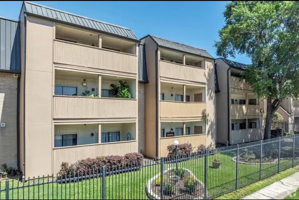 $950 | 8529 Hearth Drive, Unit 25, Houston, TX 77054