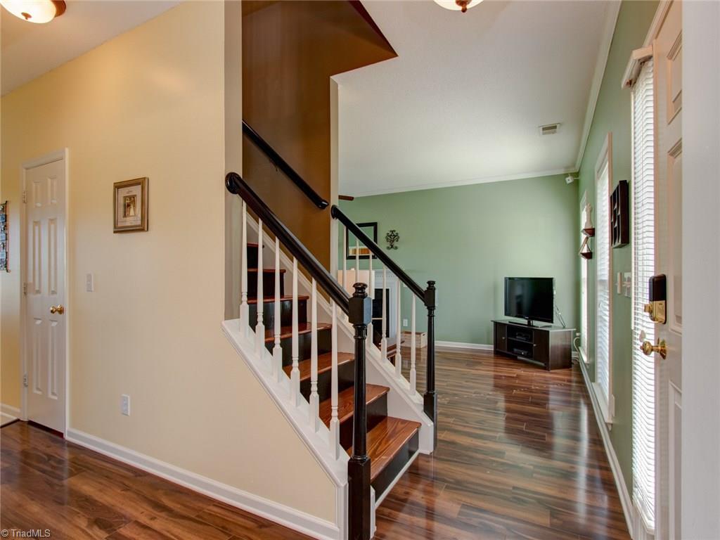 3692 Shadow Ridge Drive High Point, NC 27265 - Photo 3 of 30 Gallery Image 3