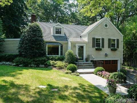 7 Coot Road Locust Valley, NY 11560 - Photo 1 of 1