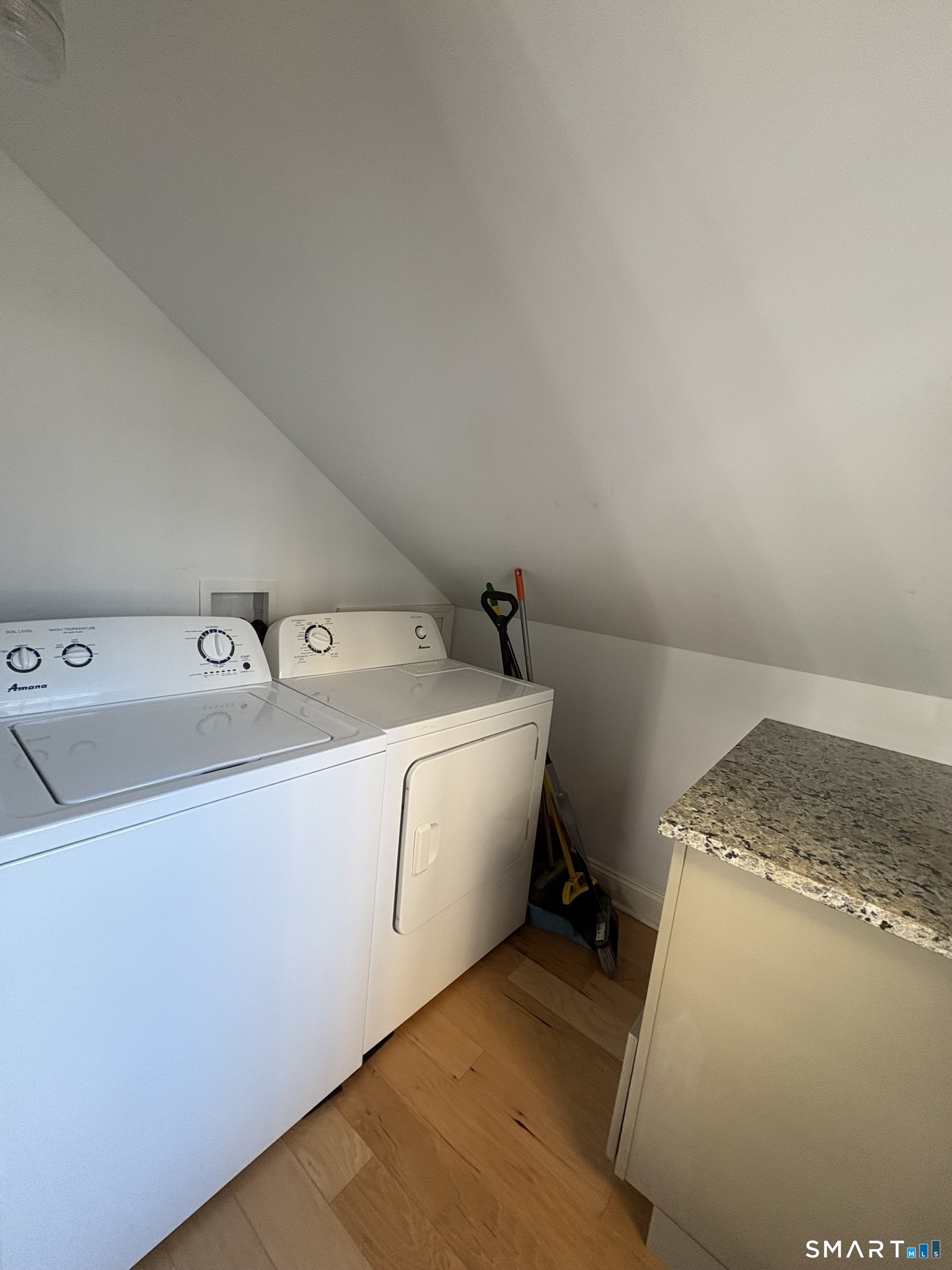 7 Coit Street, Unit 2 New London, CT 06320 - Photo 8 of 19