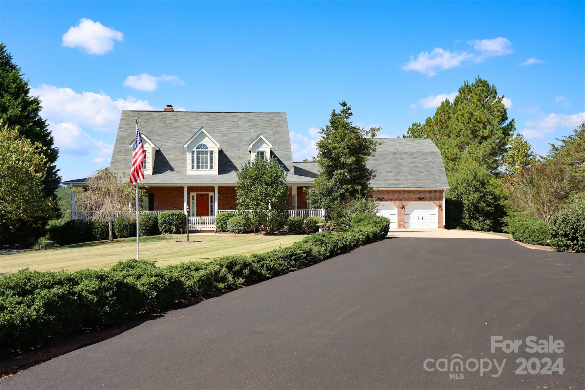 156 Eagle Lane Rutherfordton, NC 28139 - Photo 1 of 40 Gallery Image 1