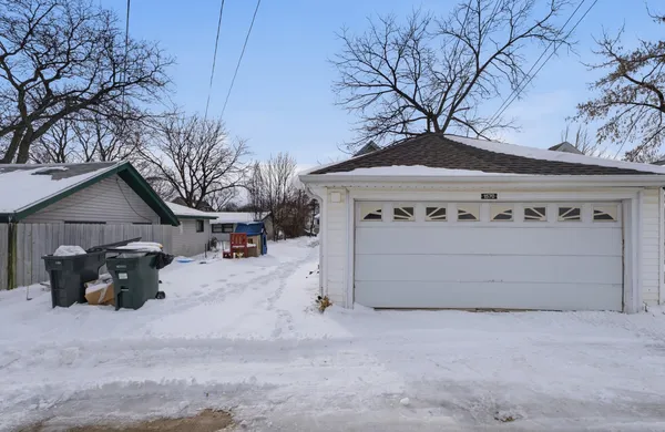$289,900 | 1570 South 57th Street, West Allis, WI 53214